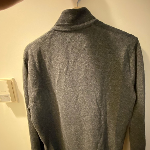 Gray sweater - L - Picture 2 of 4